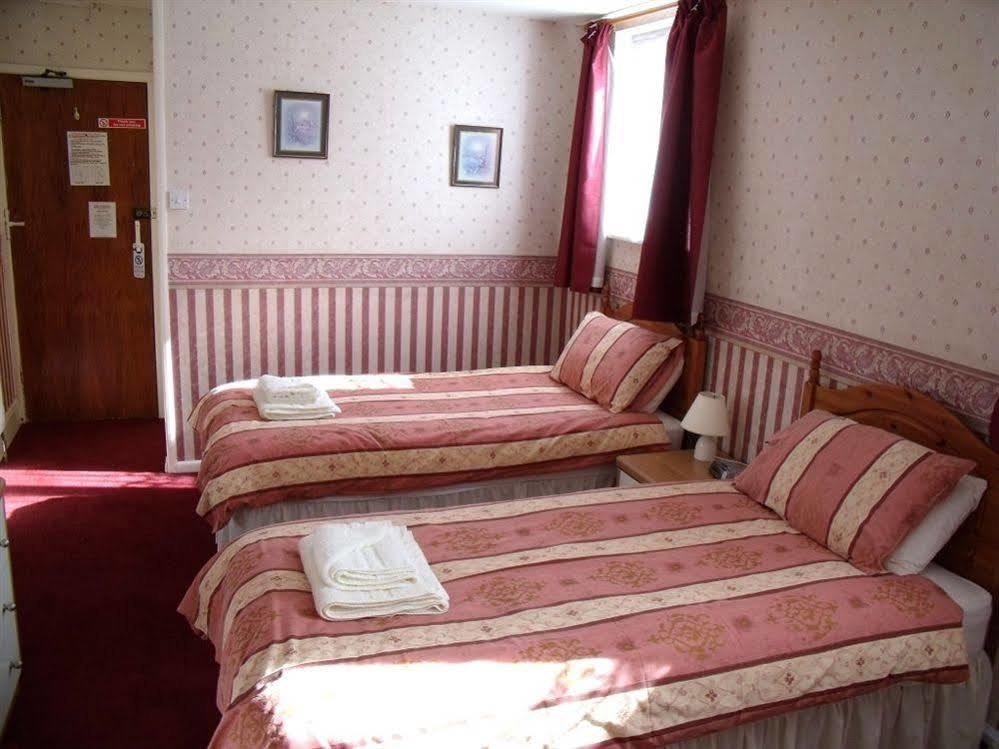 The Fernside Hotel Sandown Buitenkant foto